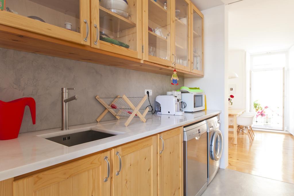 Bairrus Lisbon Apartments - Graça Chambre photo