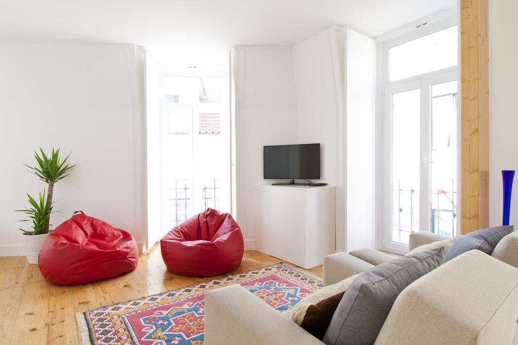 Bairrus Lisbon Apartments - Graça Chambre photo